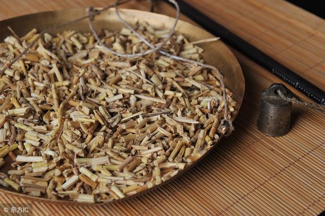 枸杞加4物一起泡，把肝毒"洗净"，坚持喝胜过养肝药 养生之道 第4张